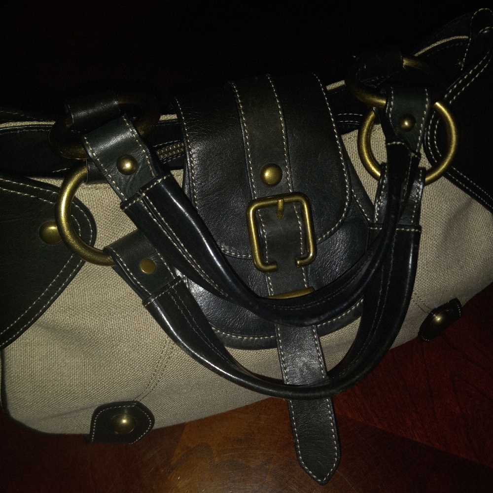 Handbag - Picture 14 of 16